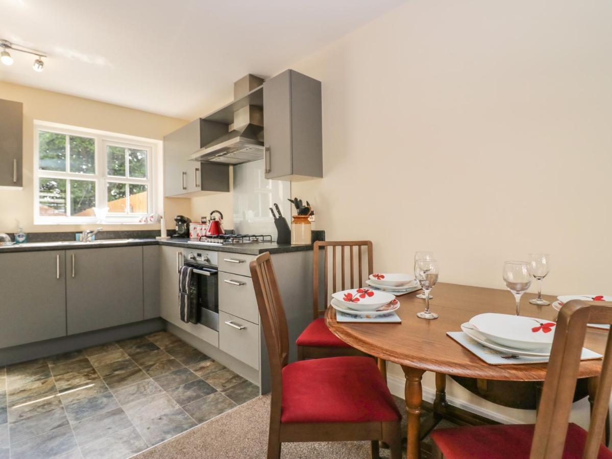 Вілла Rolo'S Retreat Grange-over-Sands Екстер'єр фото